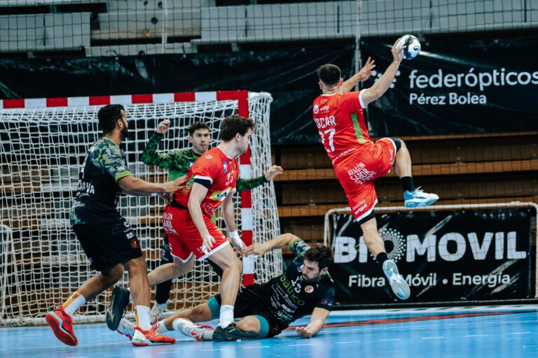 Bada.Huesca.2526.BAthco.Torrelavega